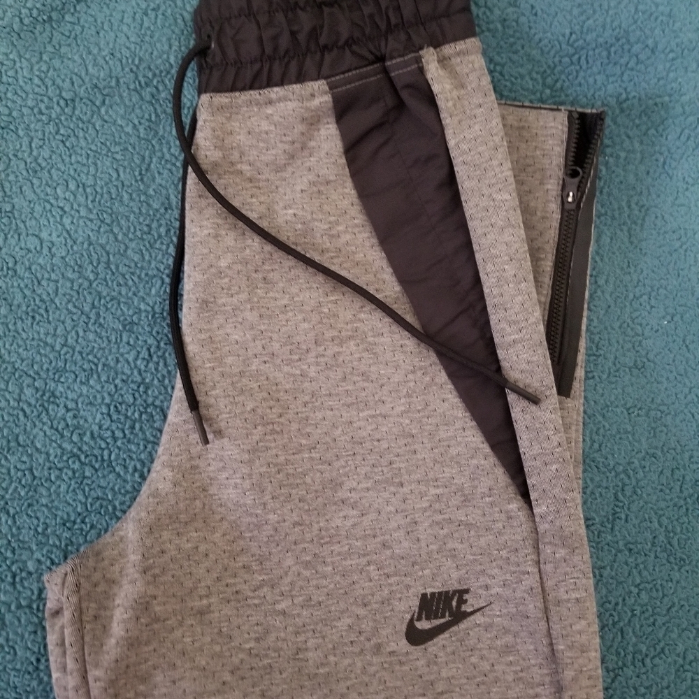 Nike Joggers